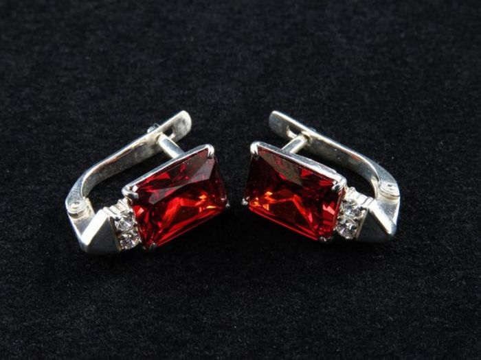 Серьги из серебра с фианитами - 14