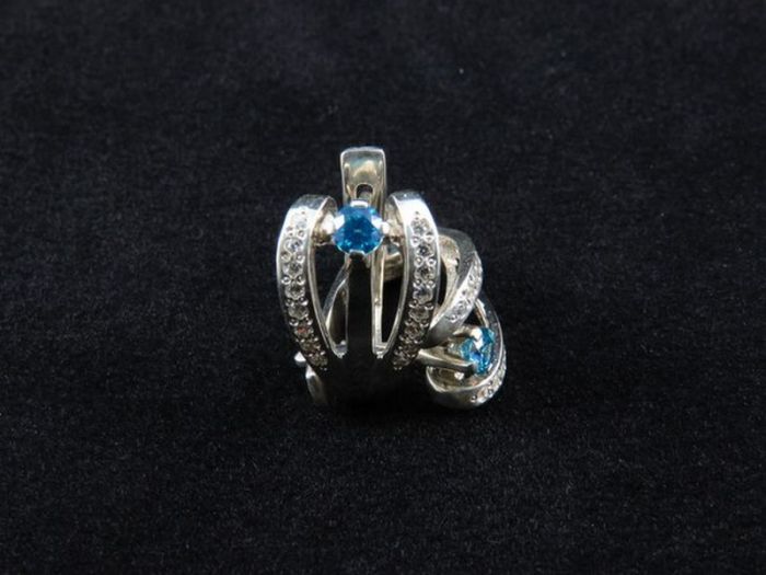 Серебряные серьги с фианитами Swarovcki - 15
