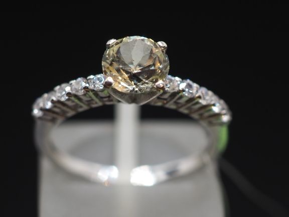 Серебряное кольцо 925 пробы с натуральным бериллом 0.88 карат - 76