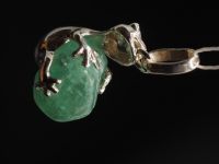 Серебряная подвеска лягушка с натуральным бериллом - 40