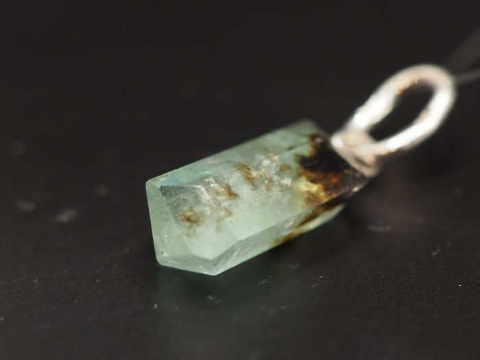 Серебряная подвеска с натуральным бериллом - 107